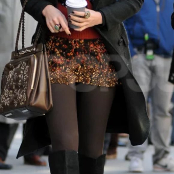 Haute Hippie Floral Embroidered Skirt Gossip Girl - Picture 3 of 5